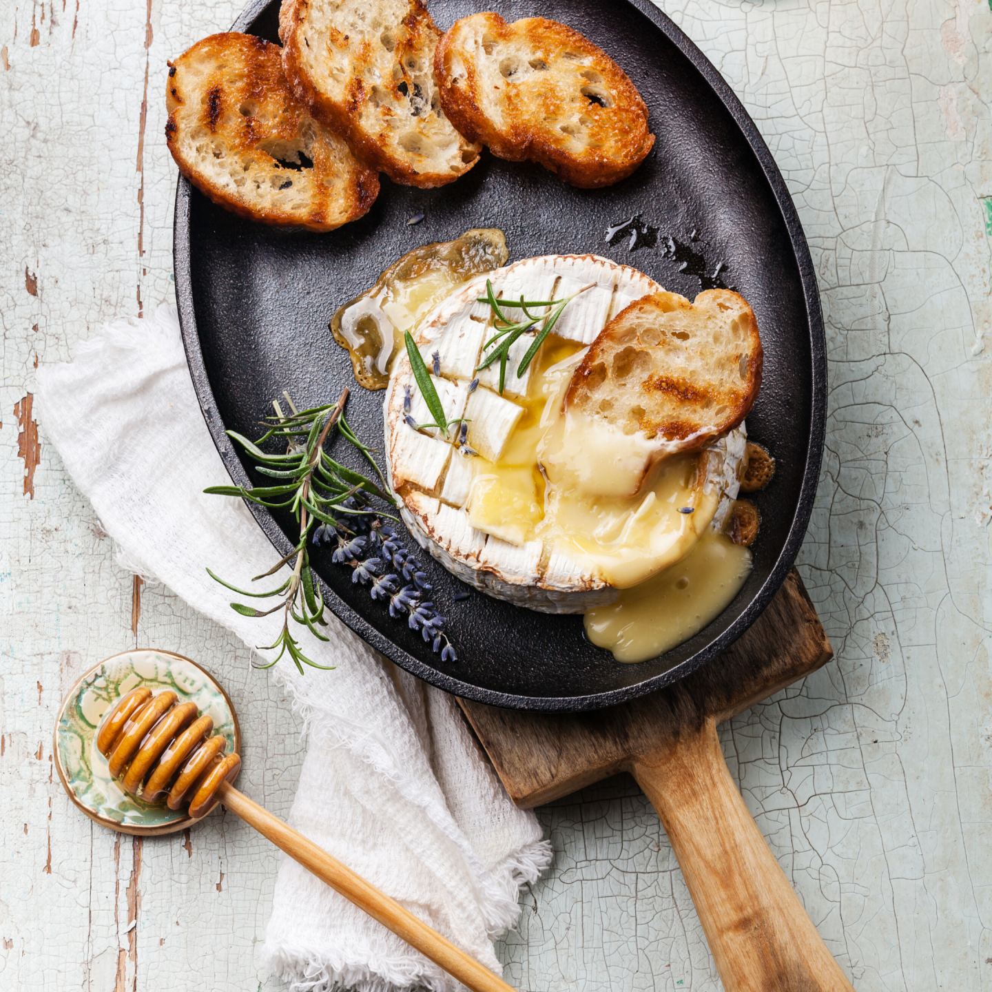 Baked Camembert with cider jelly