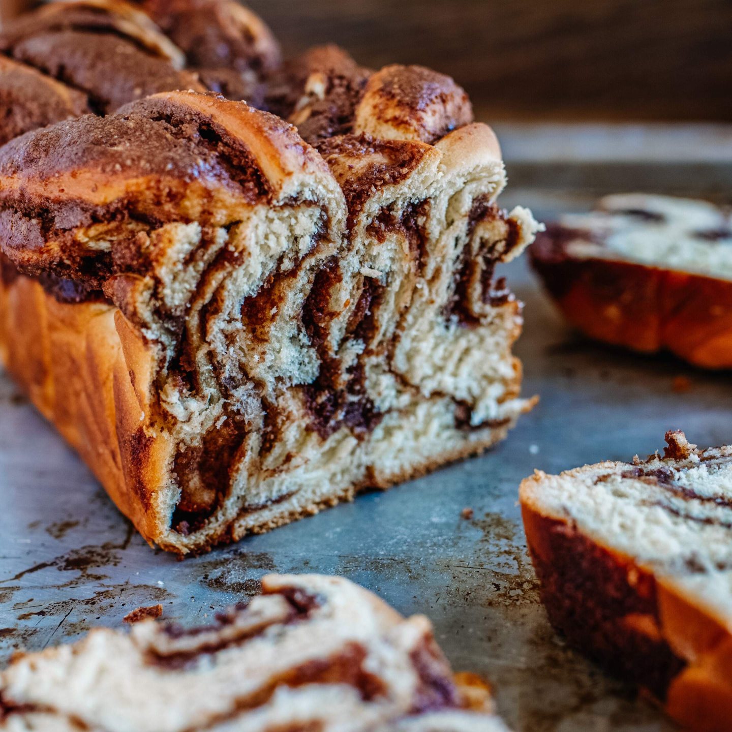 Chocolate spread babka