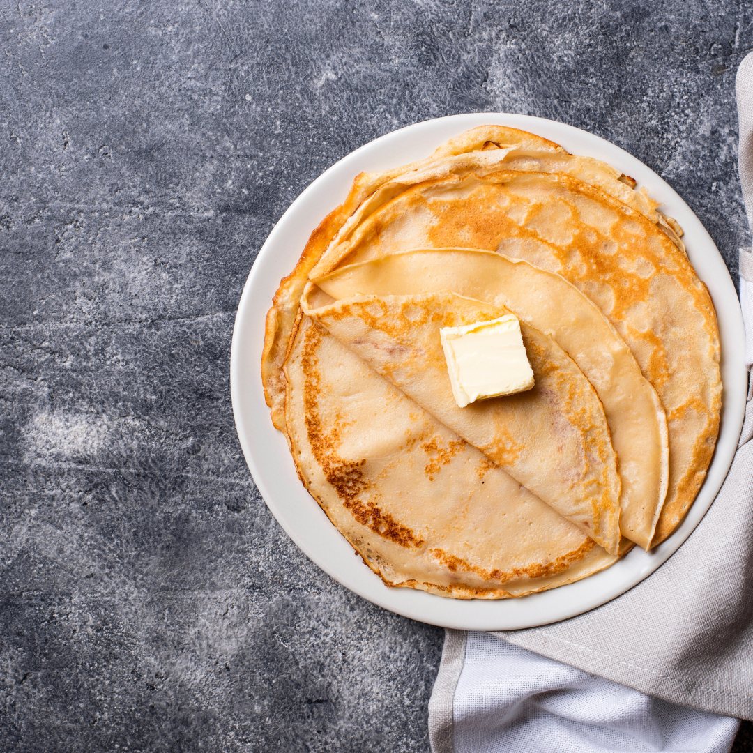 Normandy crêpes served with a filling
